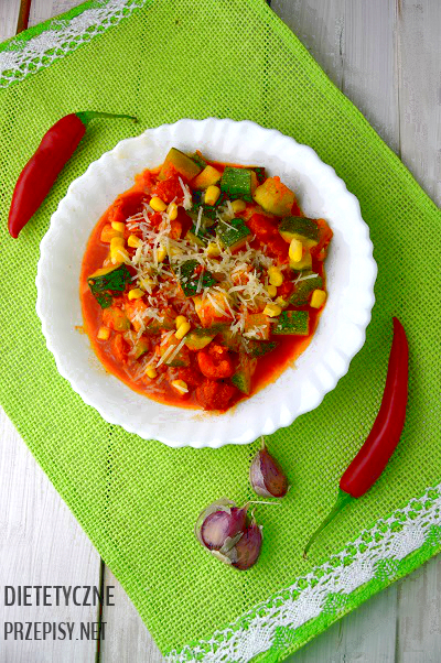 Pikantna cukinia po meksykańsku A B M